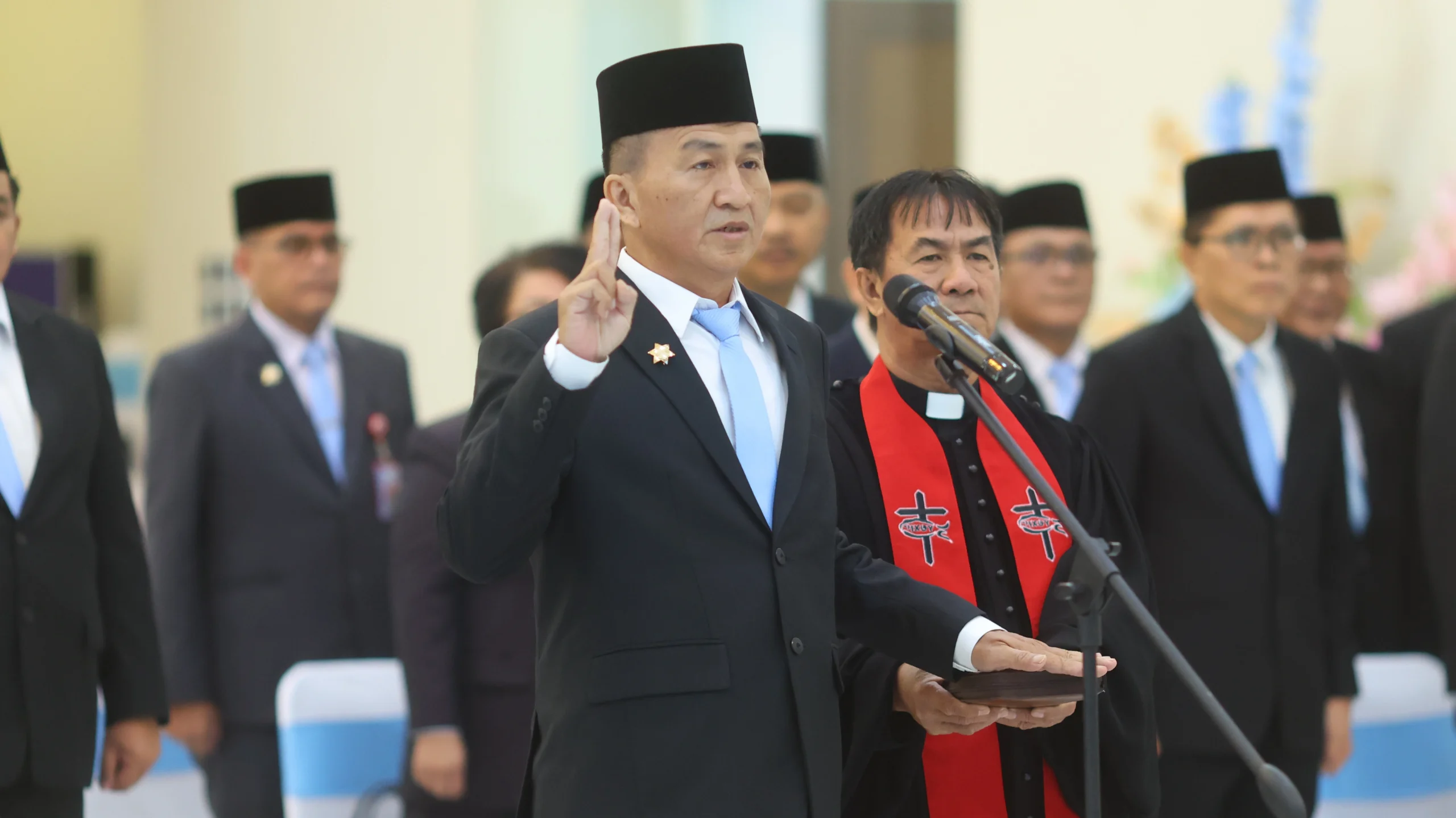 Kadis Pendidikan Sulut, Drs Jahja Paulus Rondonuwu MSi. (Foto: Istimewa)