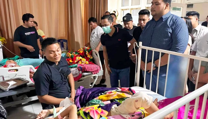 Sentuhan Empati TIDAR Sulut: Bara Prima Jenguk Korban Insiden Drag Race di RSUP Kandou Manado