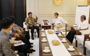 Gubernur Sulut Yulius Selvanus dan Menaker Prof. Yassierli memperkuat sinergi pengembangan SDM dan optimalisasi BLK di Sulawesi Utara. (Foto: Istimewa)