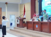 Walikota Bitung Hengky Honandar SE saat membuka Latsar CPNS 2026. Dalam arahannya, ia menegaskan ASN harus menanggalkan mentalitas ingin dilayani. (Foto: Istimewa)