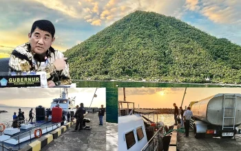 Gubernur Sulut Yulius Selvanus memobilisasi pengiriman bantuan air bersih lintas sektor demi memenuhi kebutuhan dasar warga Pulau Manado Tua yang terdampak kemarau panjang fenomena El Nino, Senin (31/8/2026). (Foto: Istimewa)