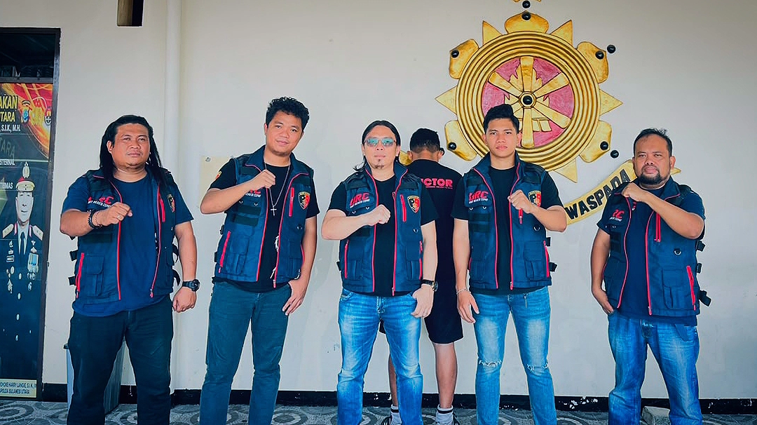 Tim URC Resmob Polres Bitung sukses mengamankan terduga pelaku pencabulan anak berinisial SP (48). (Foto: Istimewa)