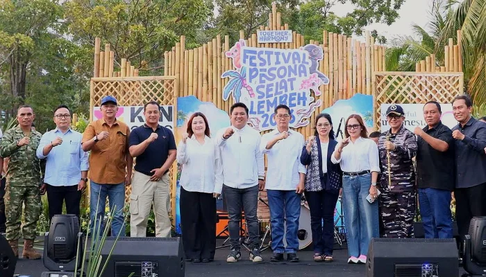 Meriah! Walikota Hengky Honandar Resmi Buka FPSL 2026 di Satrol Bitung