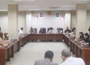 RDP lintas komisi DPRD Sulut soal antrean BBM di SPBU. (Foto: Istimewa)