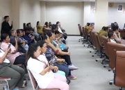 Warga Makawidey Kota Bitung di DPRD Sulut. (Foto: Istimewa)